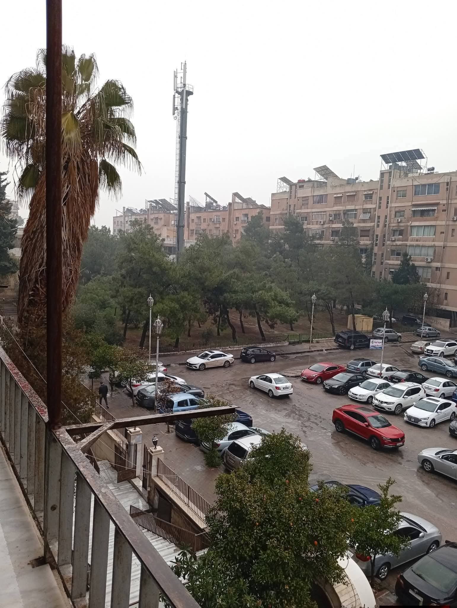 شقة 3 غرف 1 صالات 170م² طابق 2 للبيع