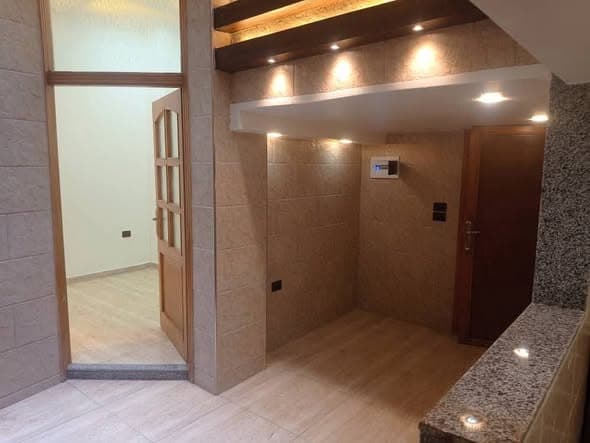 شقة 4 غرف 1 صالات 60م² أرضي للبيع