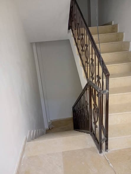 شقة 2 غرف 1 صالات 65م² طابق 2 للبيع