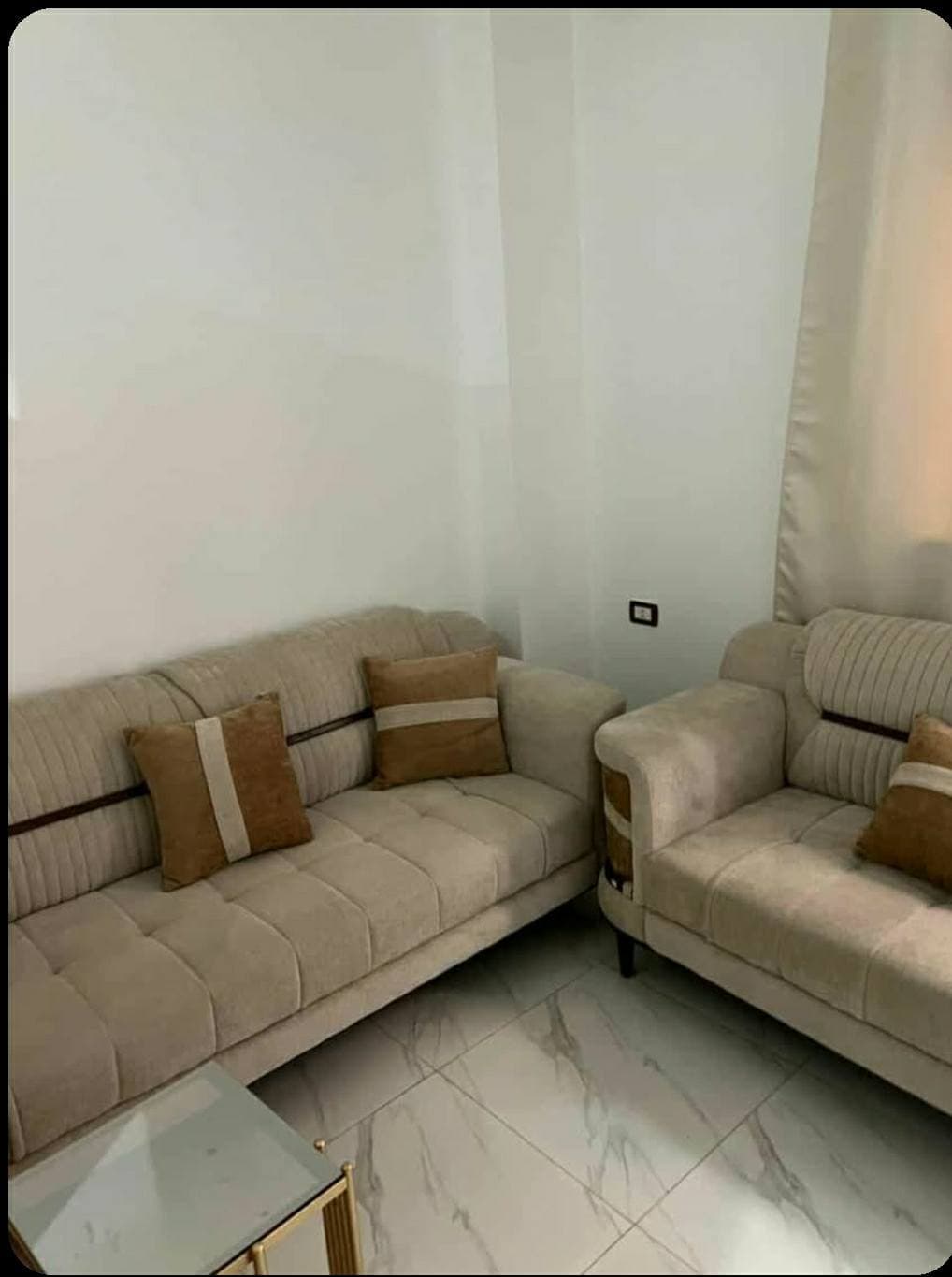 شقة 2 غرف 1 صالات 70م² طابق 2 للبيع