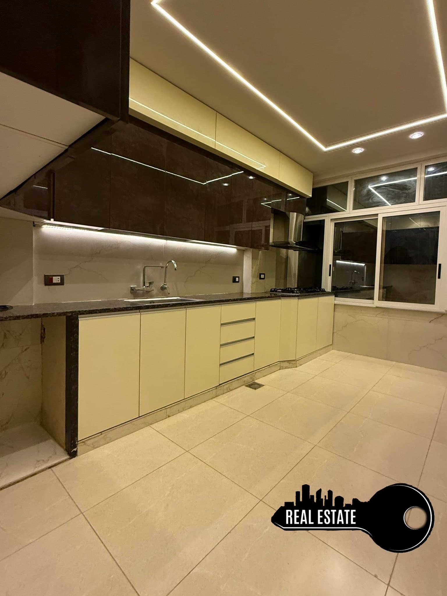 شقة 2 غرف 1 صالات 88م² طابق 1 للبيع