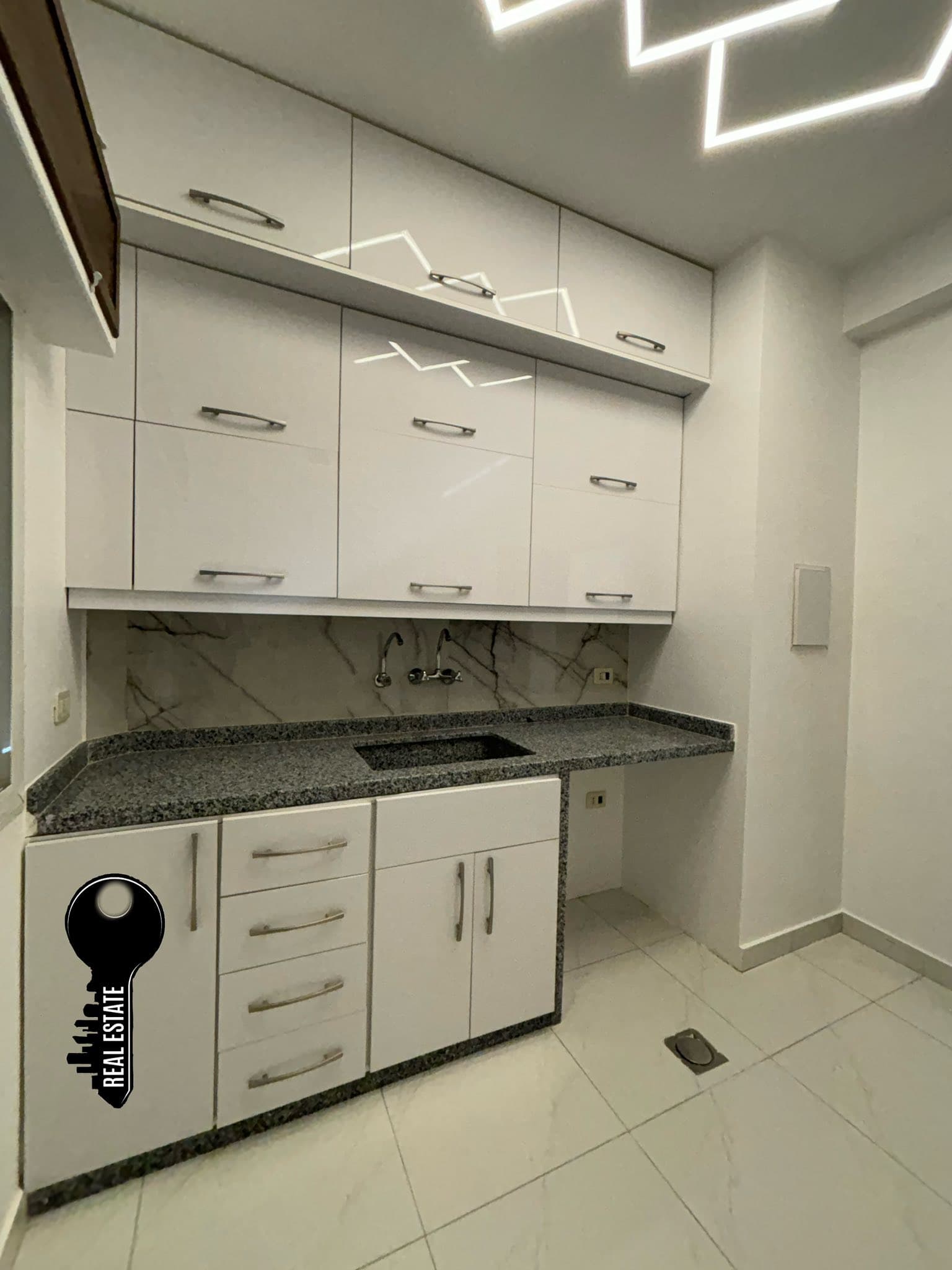 شقة 2 غرف 1 صالات 76م² طابق 1 للبيع