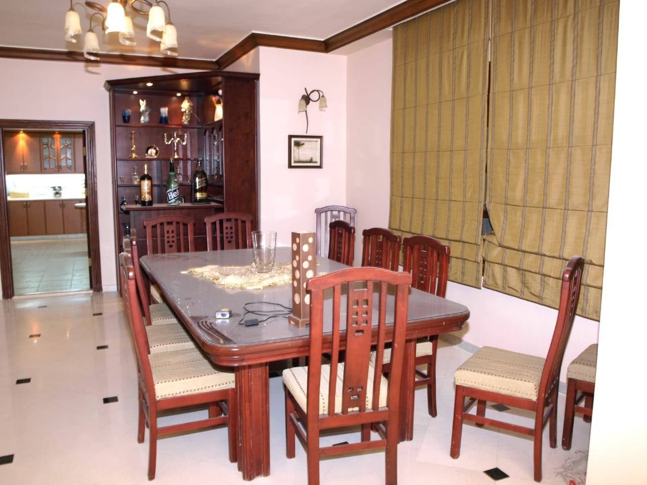 فيلا 22 غرف 8 صالات 6753م² طابق 4 للبيع