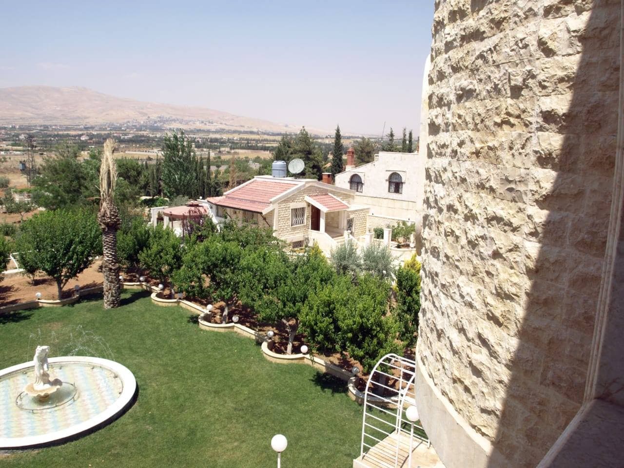 فيلا 22 غرف 8 صالات 6753م² طابق 4 للبيع