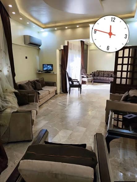 شقة 2 غرف 1 صالات 120م² طابق 3 مع فرش للإيجار