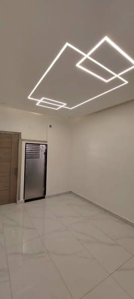 شقة 2 غرف 1 صالات 100م² طابق 3 للبيع