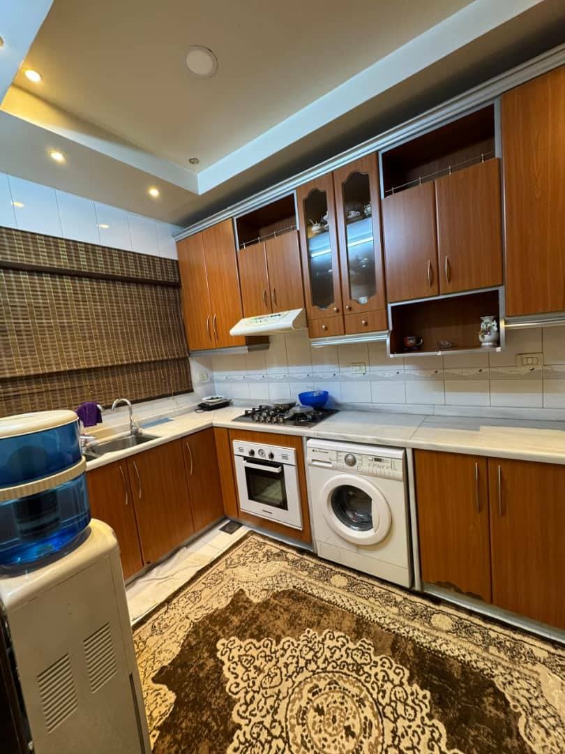 شقة 2 غرف 1 صالات 100م² طابق 3 مع فرش للبيع