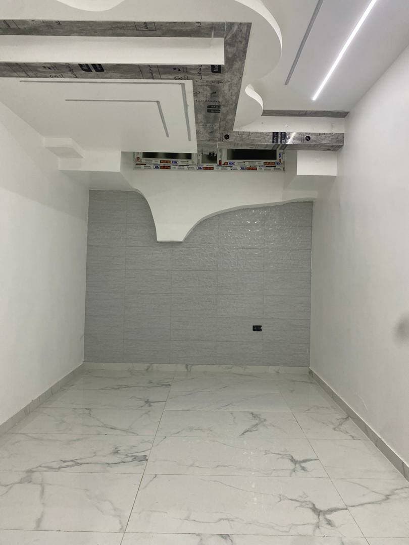 شقة 2 غرف 1 صالات 65م² أرضي للبيع