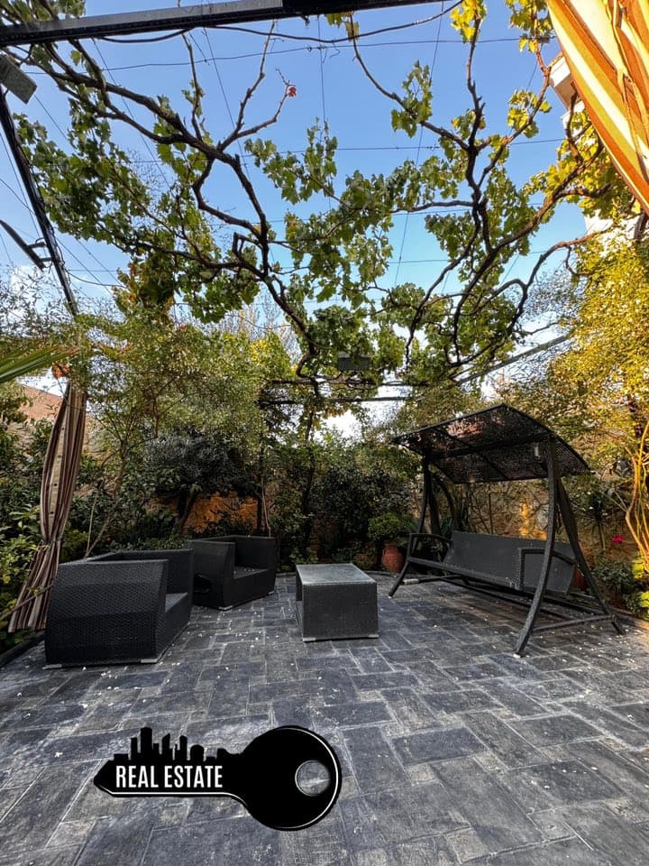 شقة 5 غرف 1 صالات 150م² أرضي للبيع