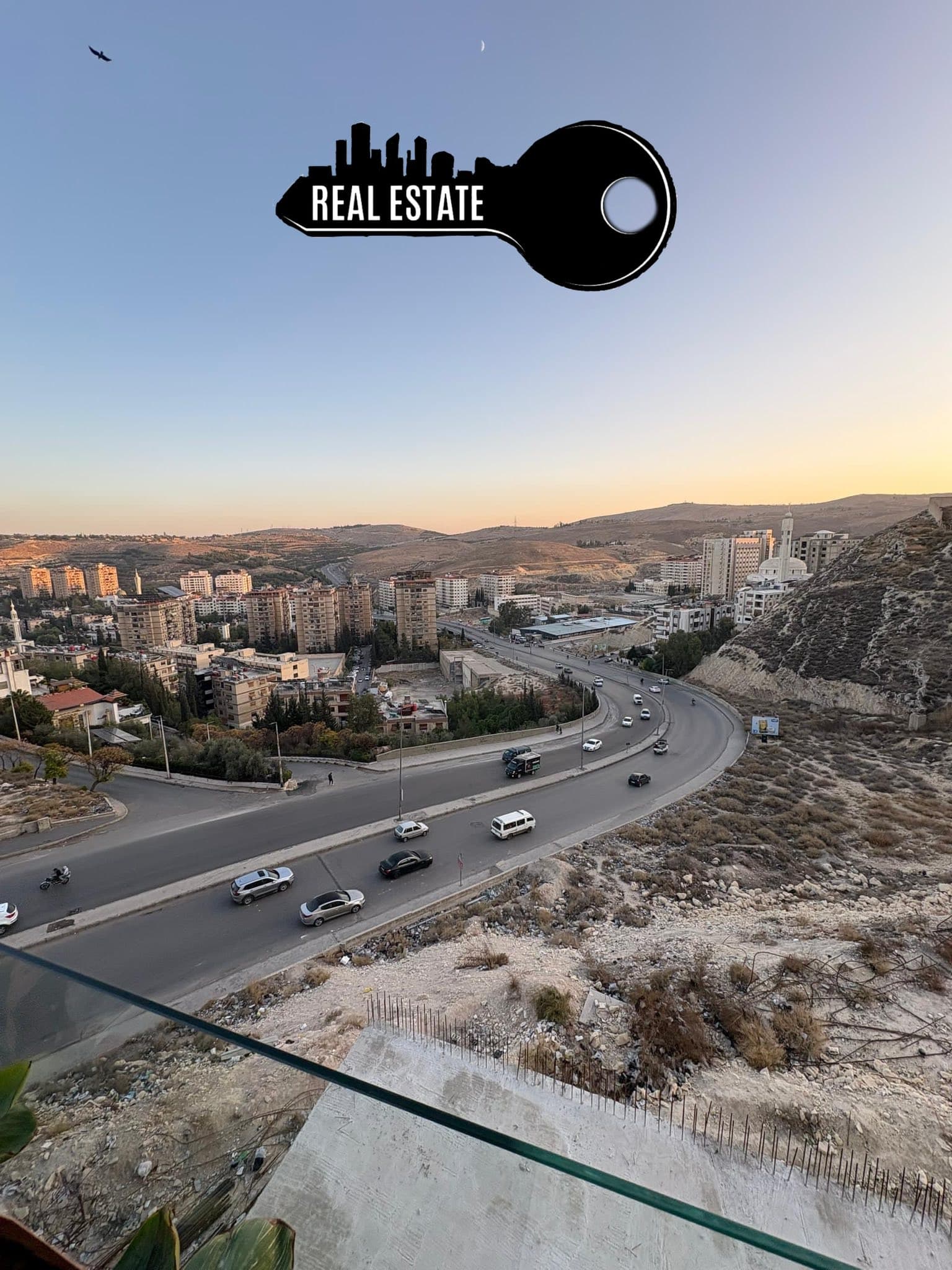 شقة 4 غرف 2 صالات 210م² طابق 3 للبيع