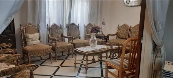 شقة 6 غرف 1 صالات 210م² طابق 2 للبيع