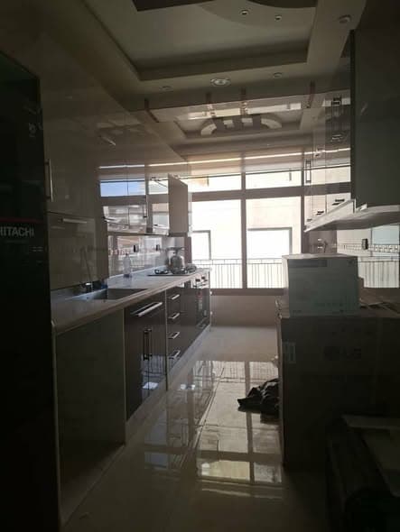 شقة 3 غرف 1 صالات 140م² طابق 2 للبيع