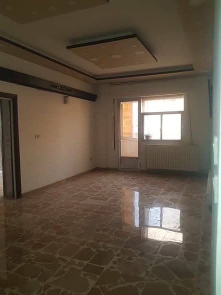 شقة 2 غرف 1 صالات 100م² طابق 1 للبيع