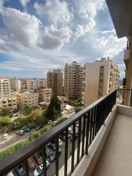 شقة 4 غرف 1 صالات 200م² طابق 7 للبيع