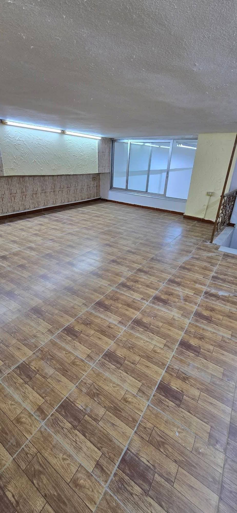 محل 3 غرف 1 صالات 150م² طابق 2 للبيع