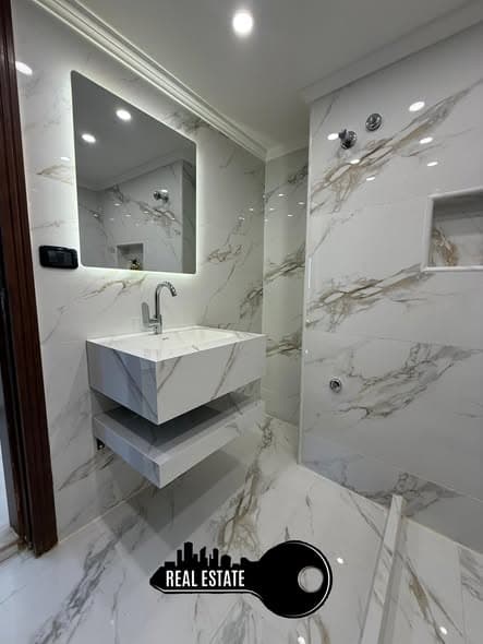 شقة 2 غرف 1 صالات 90م² طابق 2 للبيع