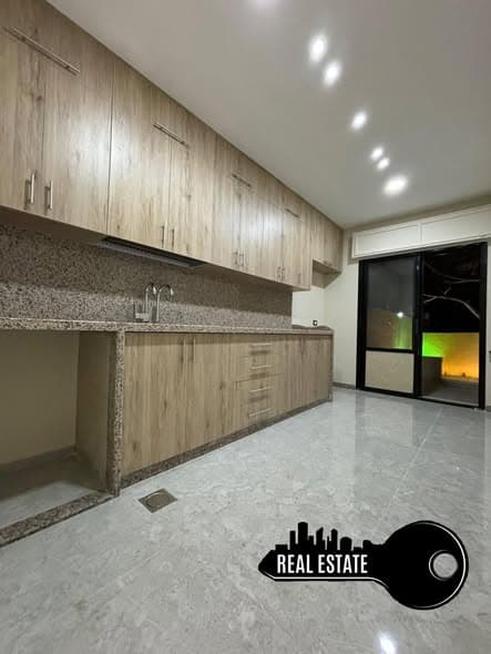 شقة 2 غرف 1 صالات 90م² أرضي للبيع