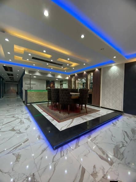 شقة 5 غرف 3 صالات 240م² طابق 3 للبيع