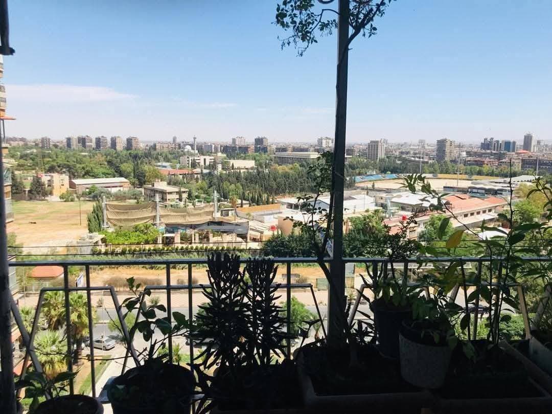 شقة 4 غرف 1 صالات 140م² طابق 9 للبيع