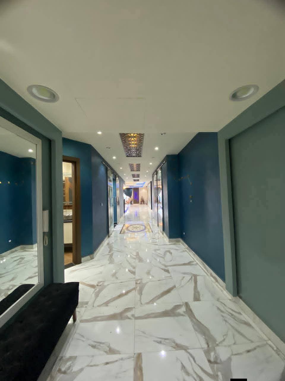 شقة 5 غرف 3 صالات 240م² طابق 3 للبيع