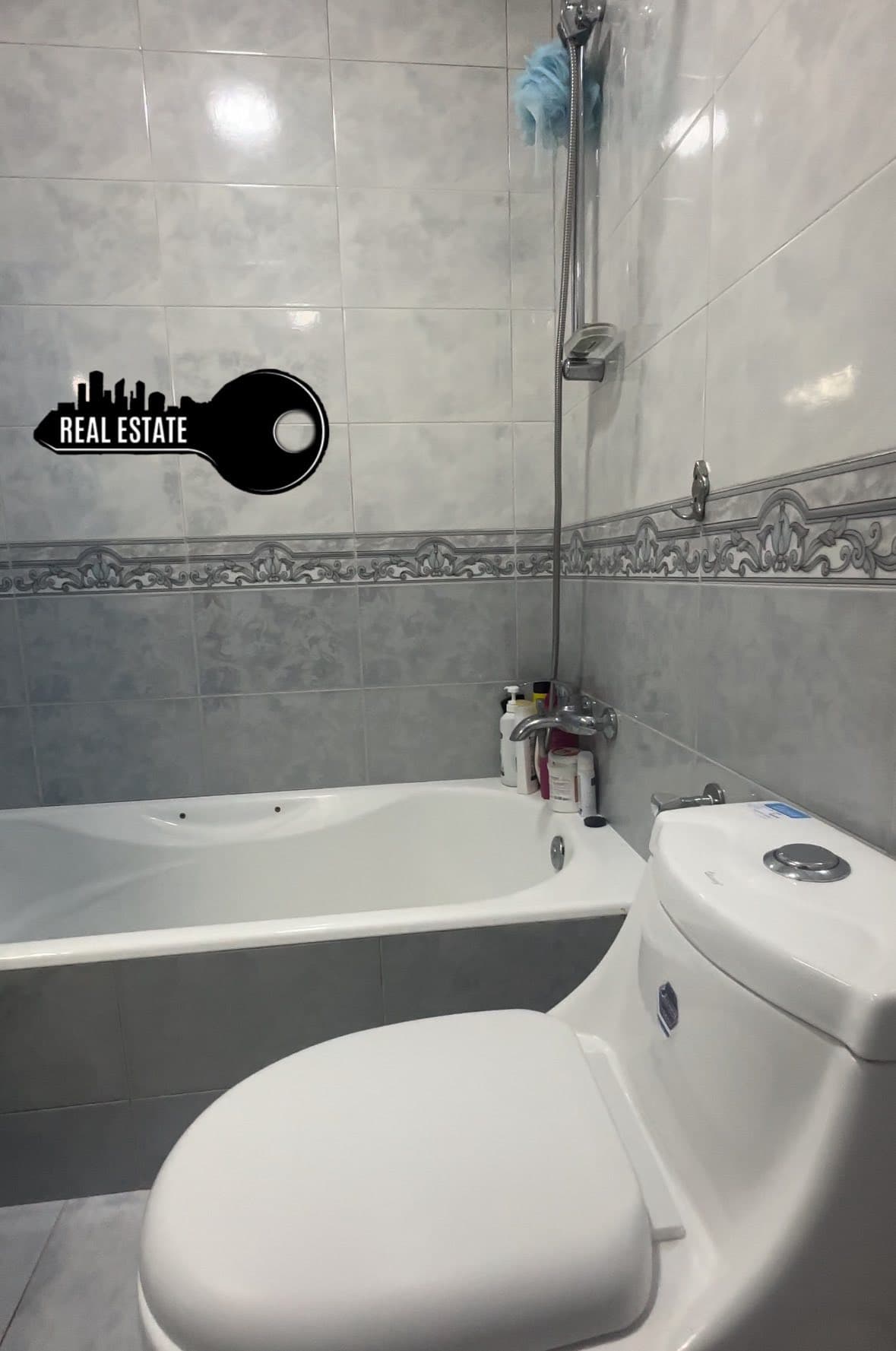 شقة 3 غرف 1 صالات 120م² طابق 2 مع فرش للبيع