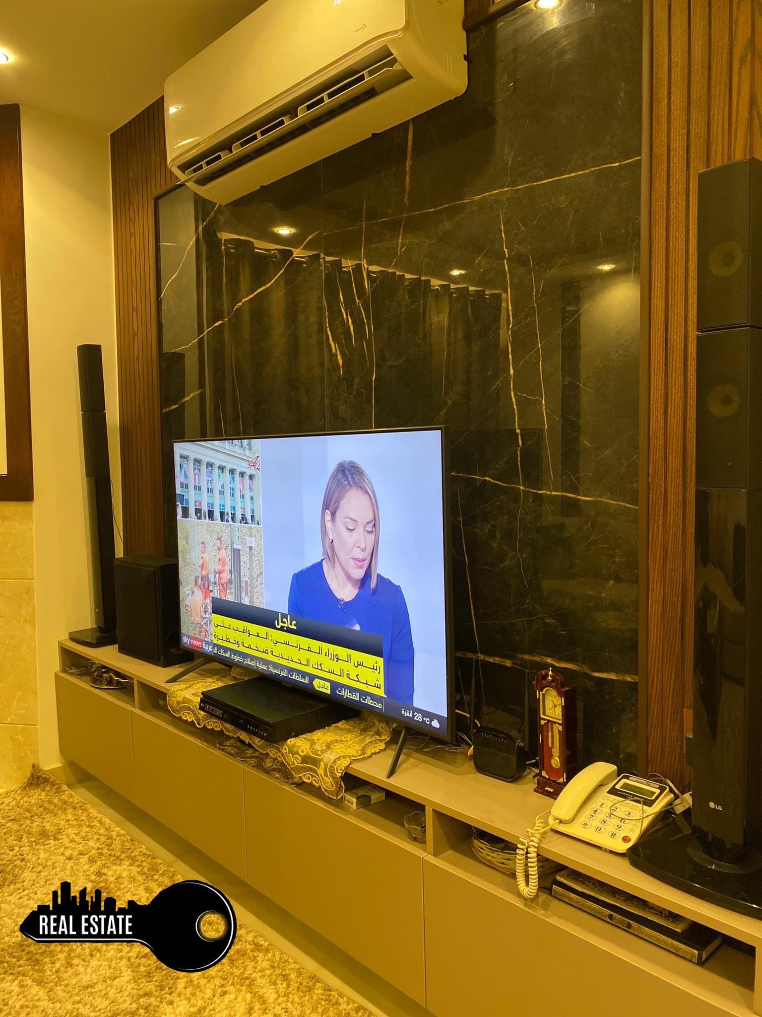 شقة 4 غرف 1 صالات 270م² أرضي مع فرش للبيع