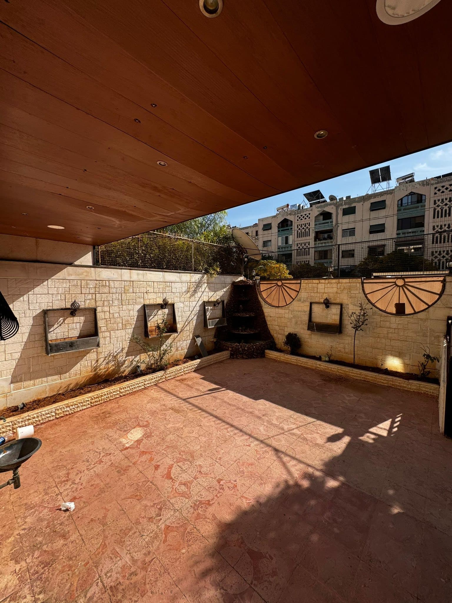 شقة 3 غرف 1 صالات 115م² أرضي للبيع