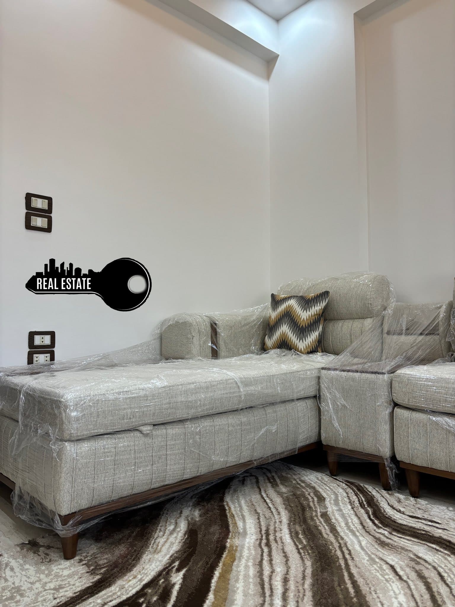 شقة 3 غرف 1 صالات 124م² طابق 5 مع فرش للبيع