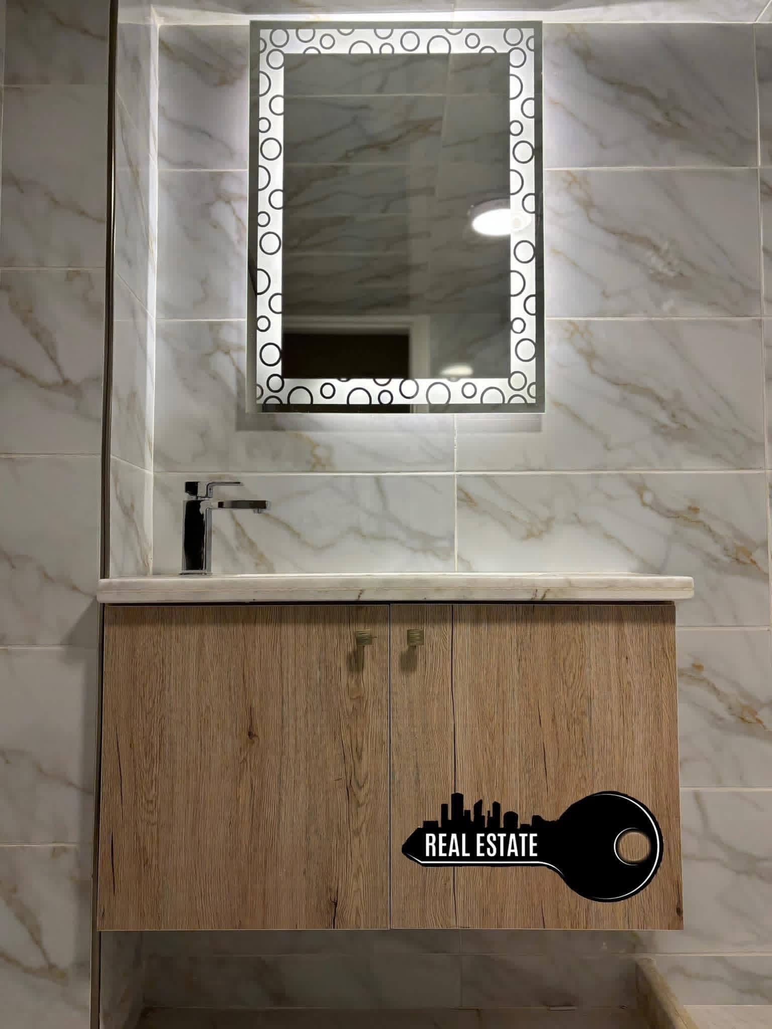 شقة 2 غرف 1 صالات 90م² أرضي للبيع