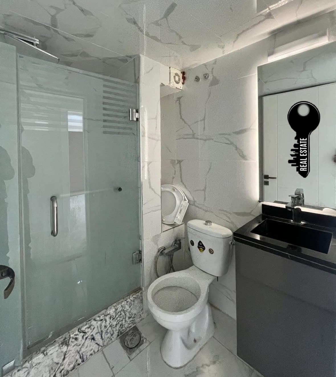 شقة 2 غرف 1 صالات 88م² طابق 1 للبيع