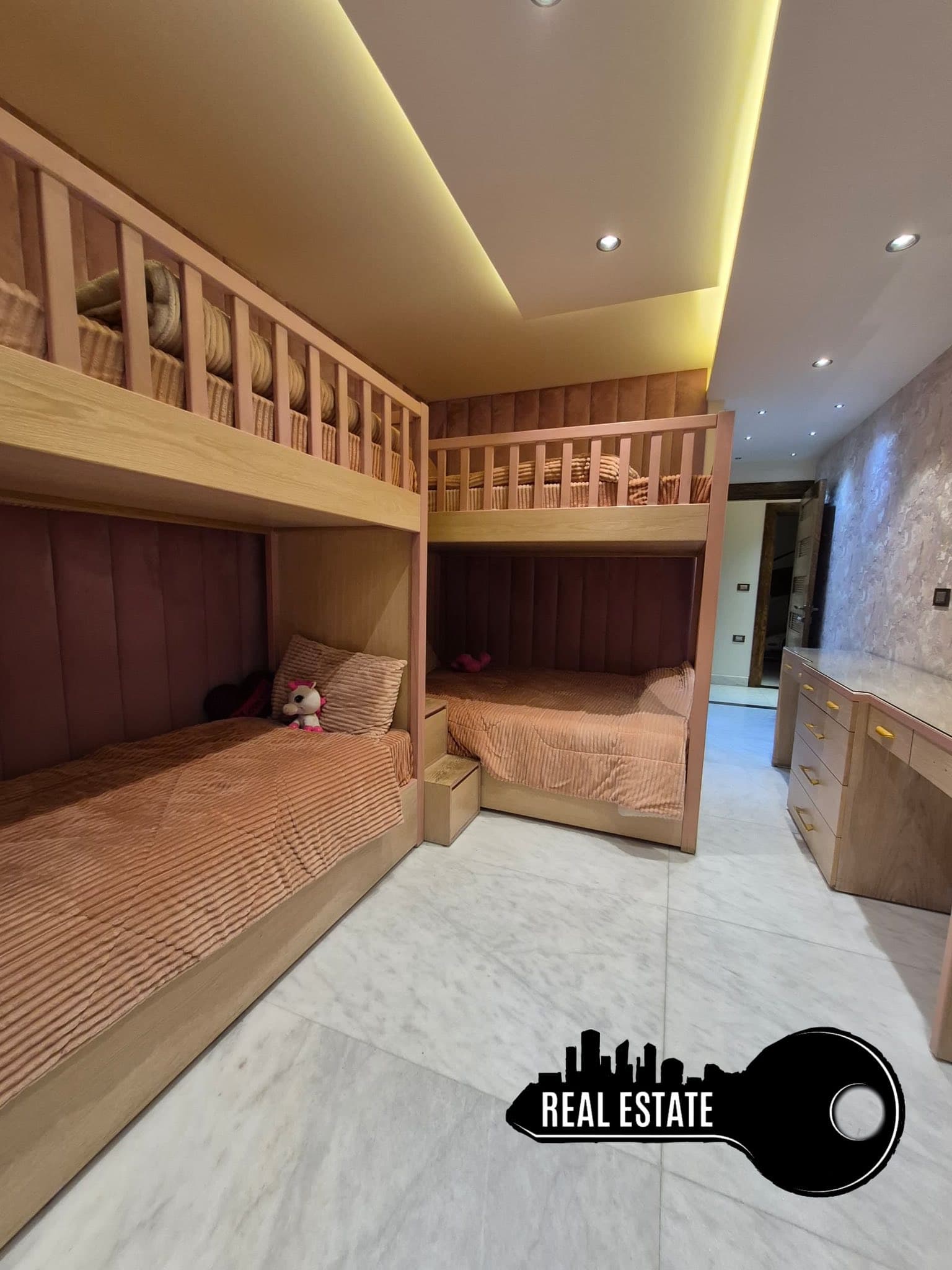 شقة 3 غرف 2 صالات 140م² طابق 11 للبيع