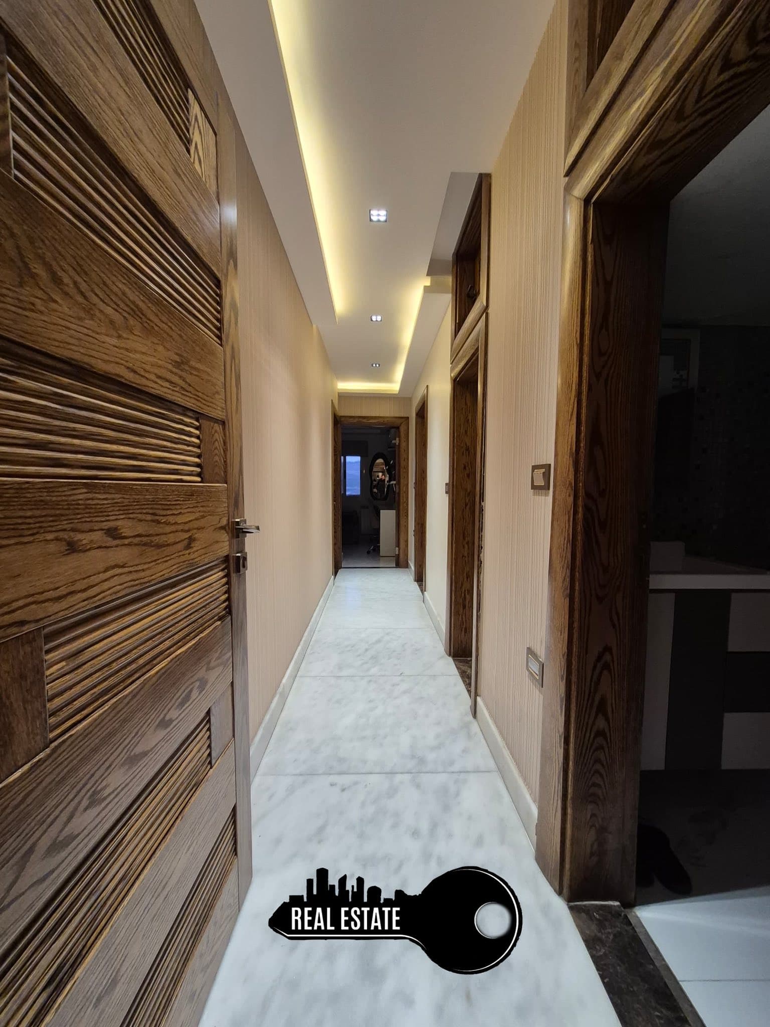 شقة 3 غرف 2 صالات 140م² طابق 11 للبيع