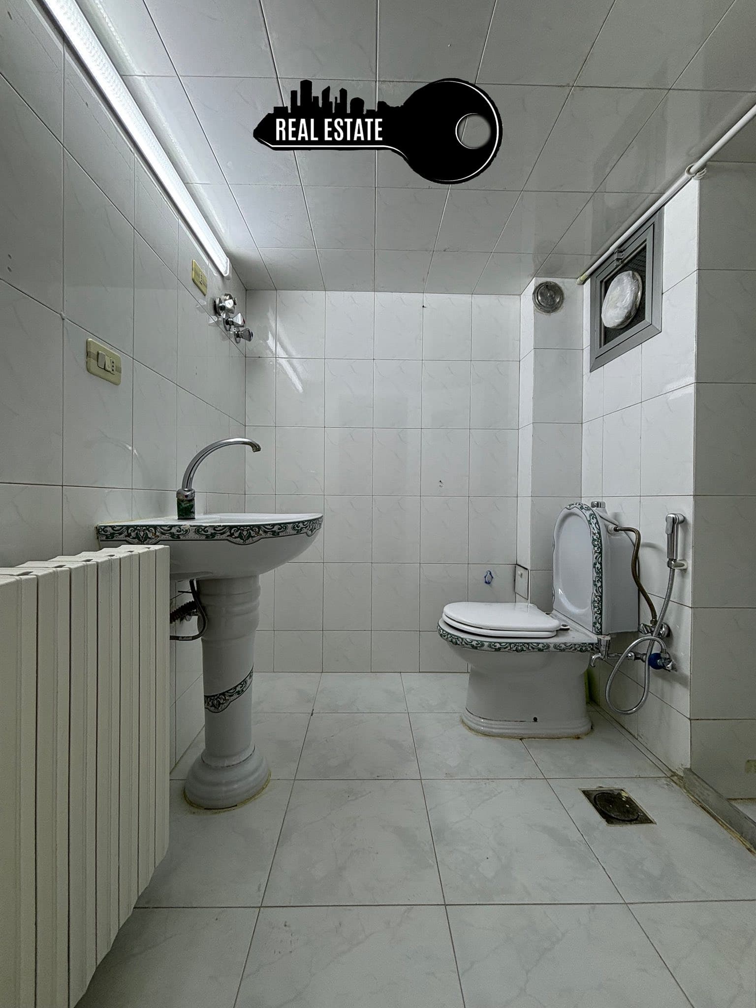 شقة 3 غرف 1 صالات 130م² طابق 1 للبيع