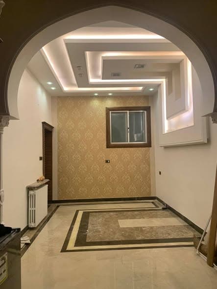 شقة 6 غرف 1 صالات 240م² طابق 2 للبيع