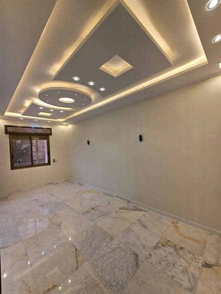 شقة 5 غرف 1 صالات 180م² طابق 1 للبيع