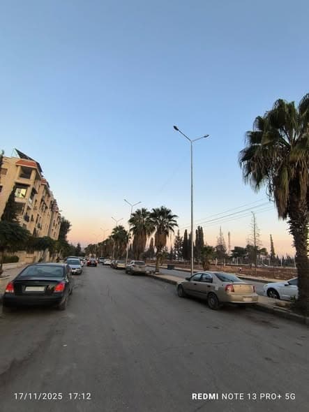 شقة 8 غرف 2 صالات 600م² أرضي للبيع