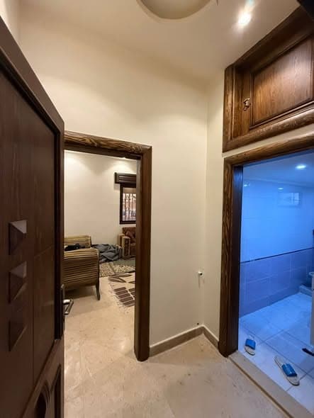 شقة 7 غرف 1 صالات 300م² للبيع