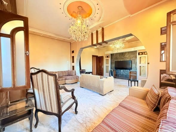 شقة 6 غرف 1 صالات 220م² طابق 4 مع فرش للبيع