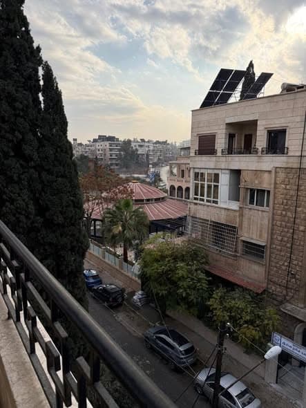 شقة 5 غرف 1 صالات 200م² طابق 3 للبيع