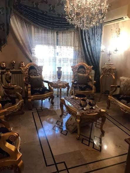 شقة 6 غرف 1 صالات 200م² طابق 2 مع فرش للبيع