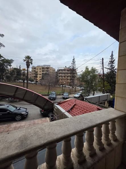 شقة 4 غرف 1 صالات 170م² طابق 1 للبيع