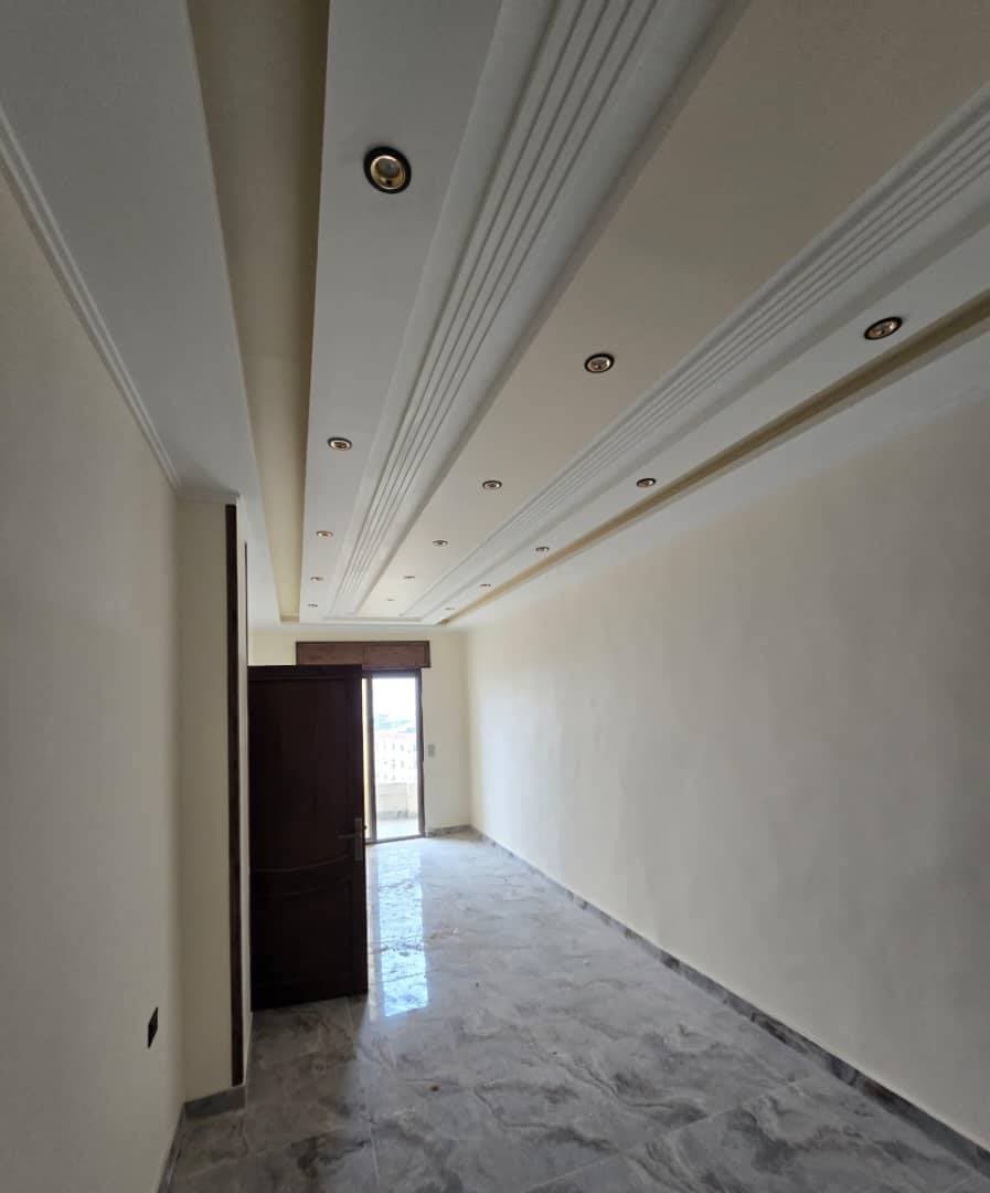 شقة 5 غرف 1 صالات طابق 5 للبيع