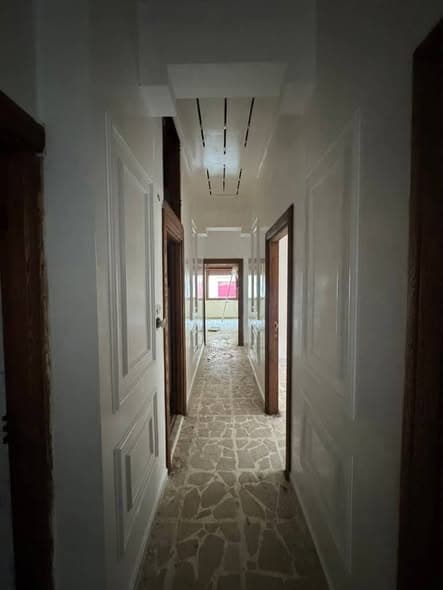 شقة 3 غرف 1 صالات طابق 2 للبيع