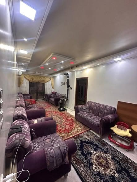 شقة 4 غرف 1 صالات طابق 3 للبيع