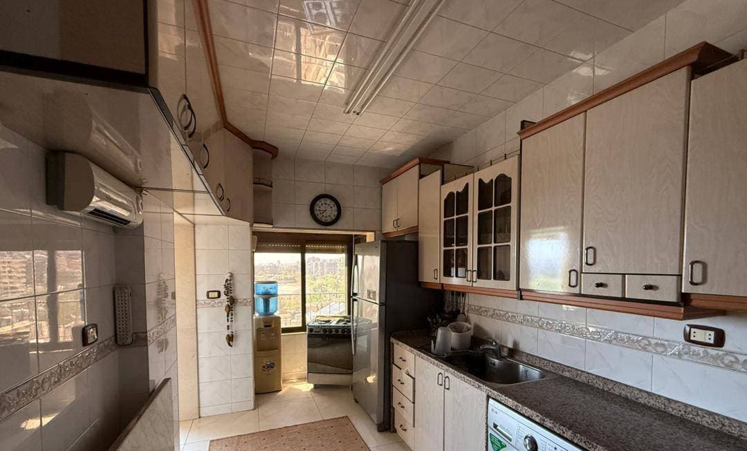 شقة 3 غرف 1 صالات 170م² طابق 9 للبيع