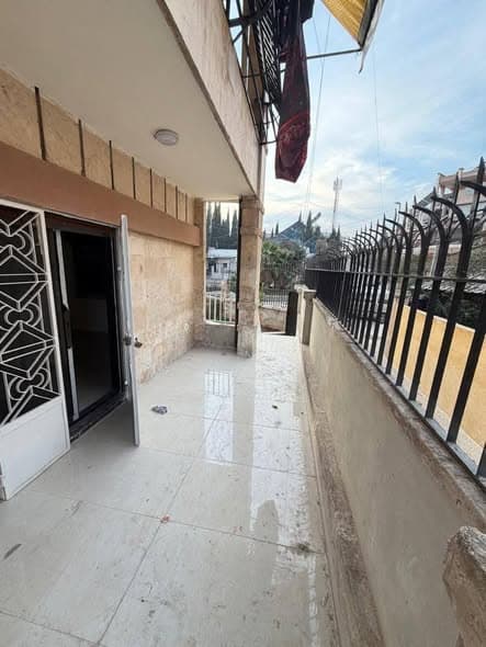 شقة 3 غرف 1 صالات 300م² أرضي للبيع