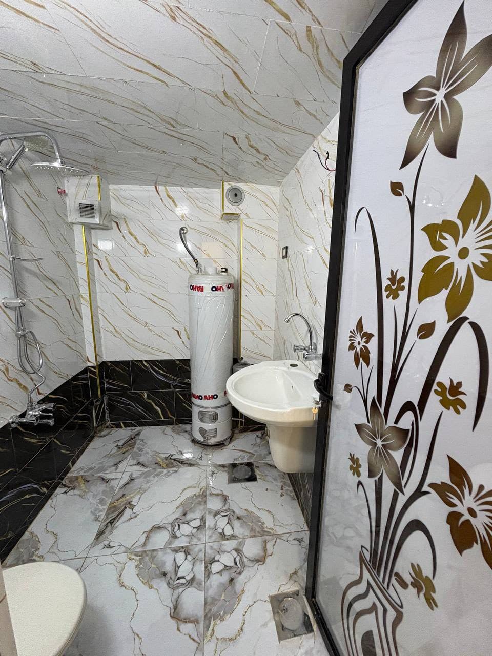 شقة 2 غرف 1 صالات 75م² طابق 1 للبيع