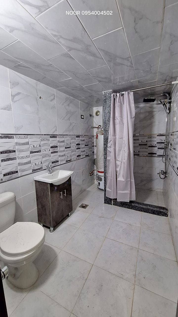 شقة 3 غرف 1 صالات 125م² طابق 2 للبيع