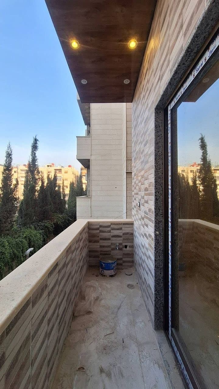 شقة 3 غرف 1 صالات 100م² طابق 1 للبيع