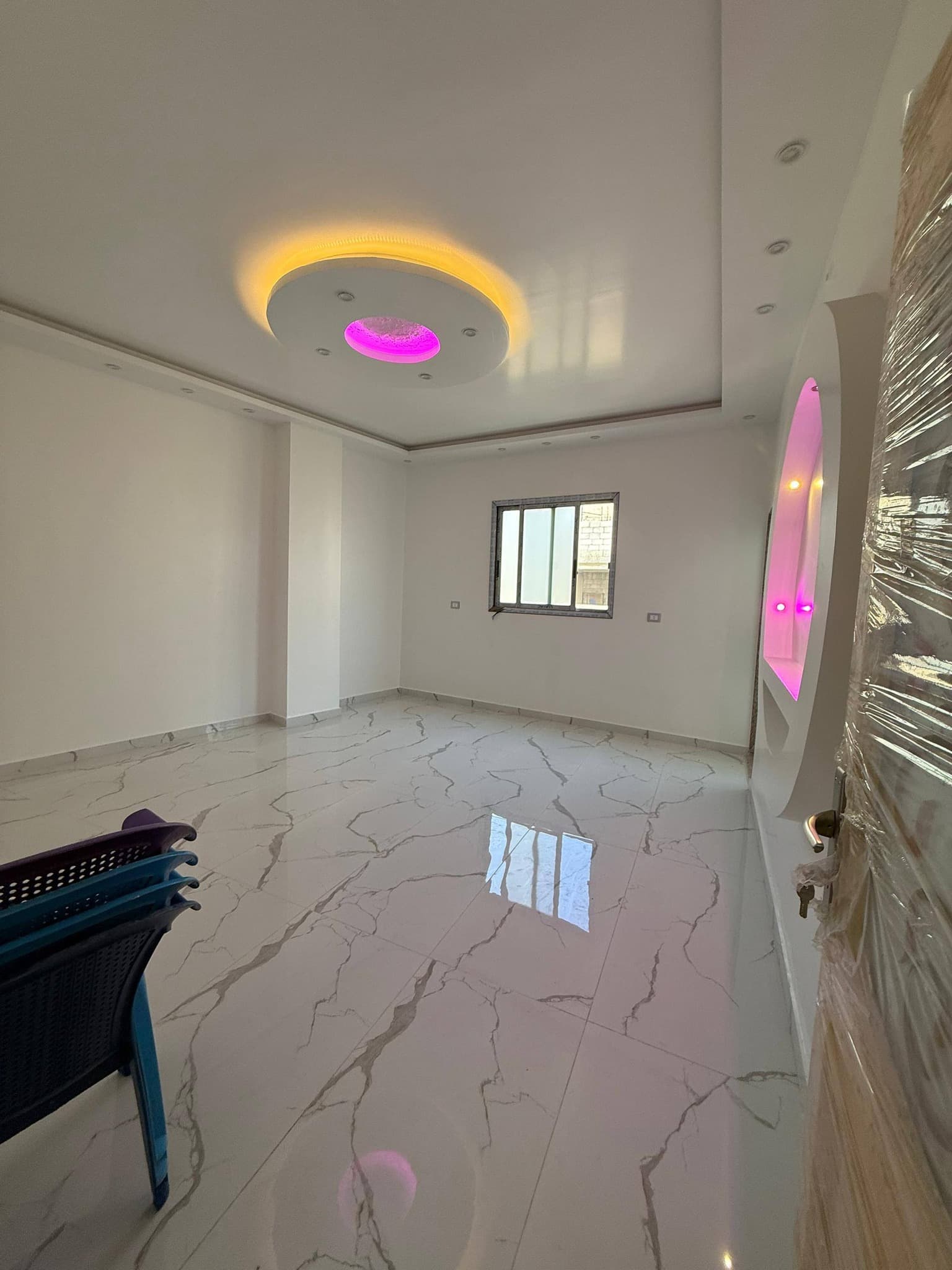 شقة 3 غرف 1 صالات 135م² طابق 1 للبيع